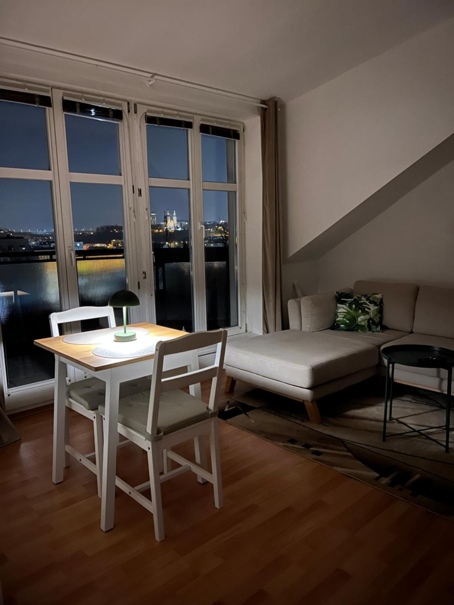Cozy With Panorama View * Prag